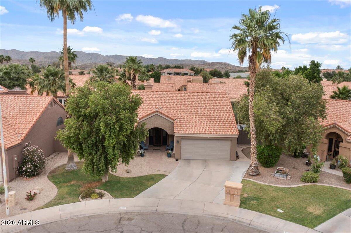 3910 E HIDDENVIEW Drive