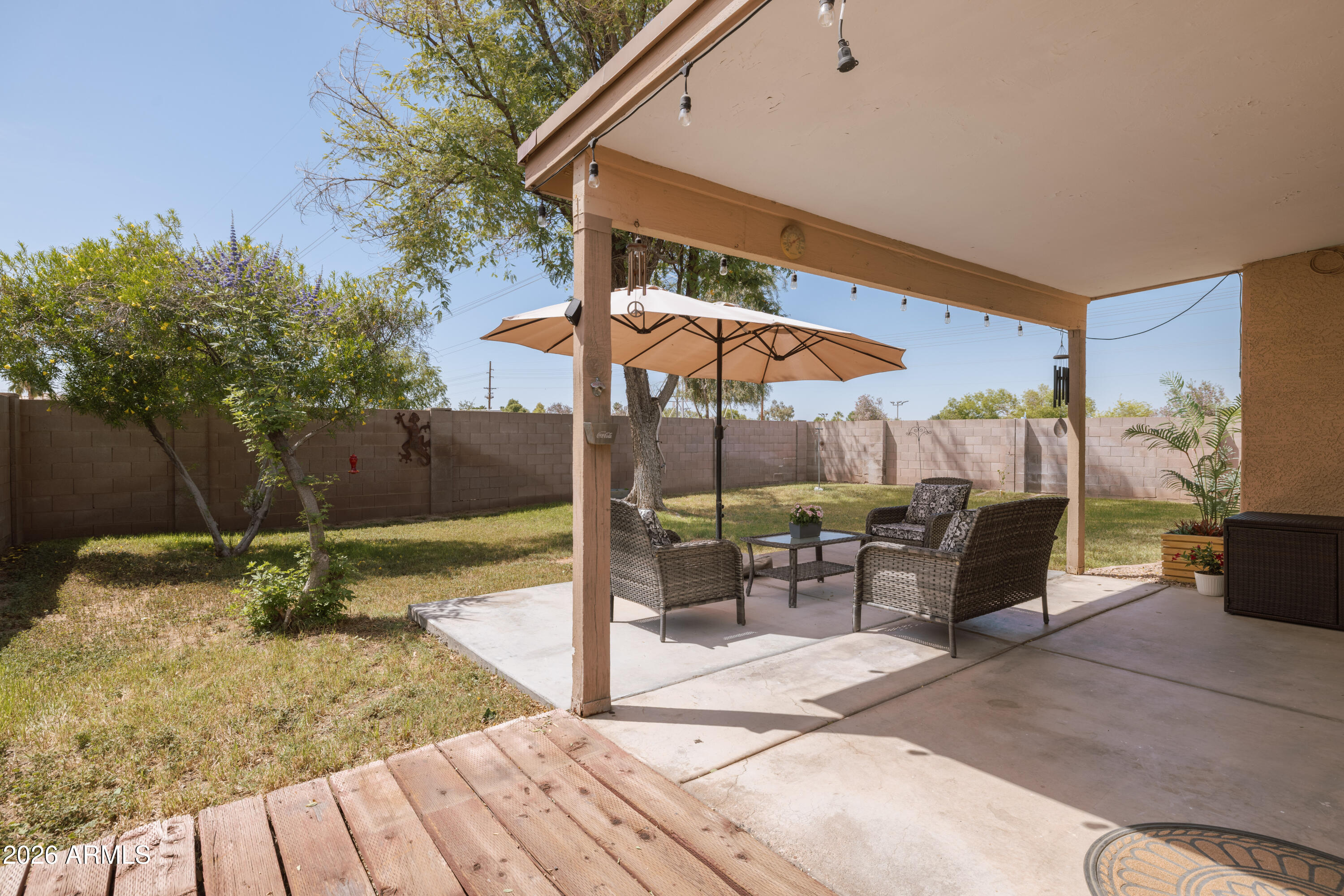 7054 S TAYLOR Drive
