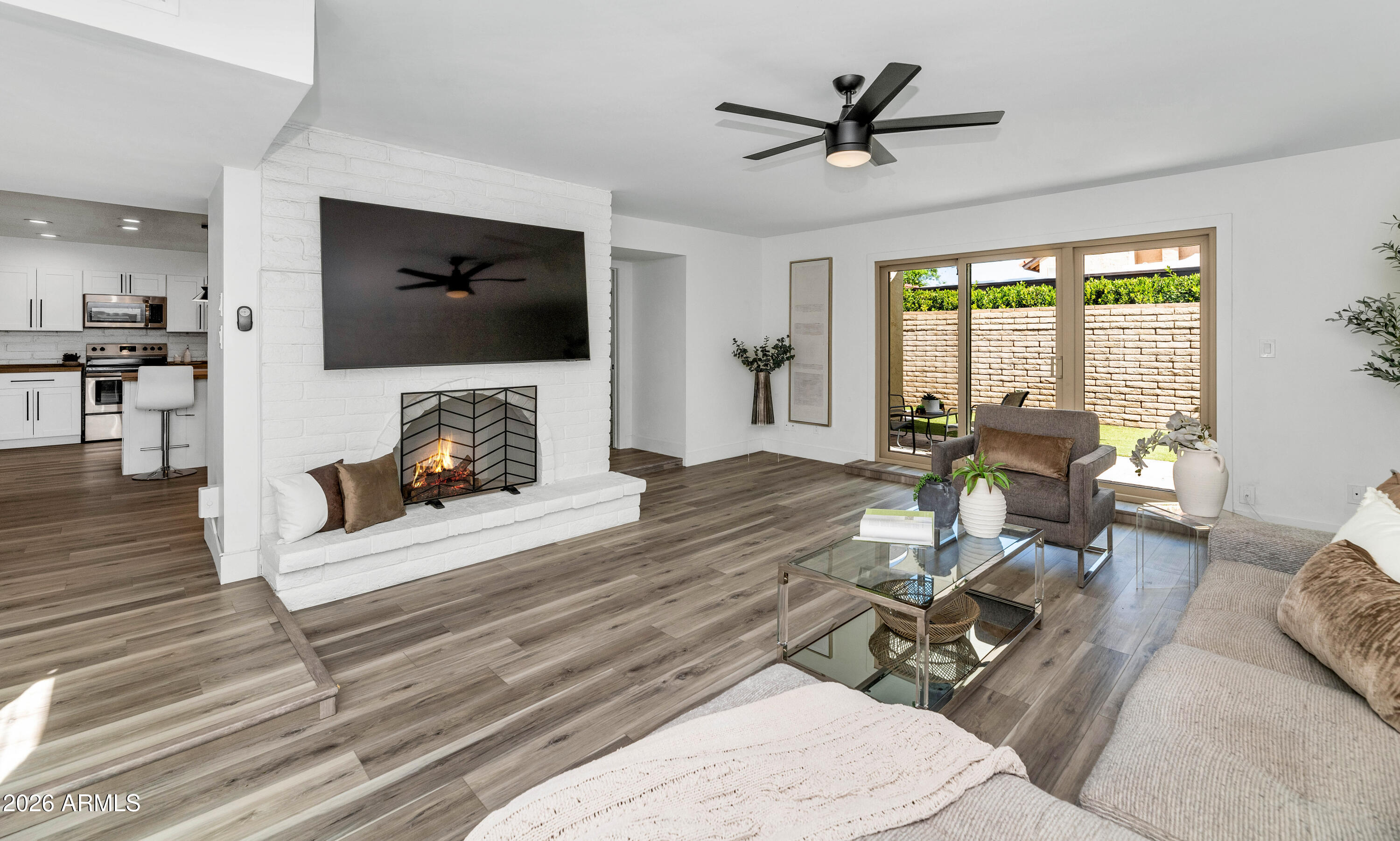 7944 E Vista Drive