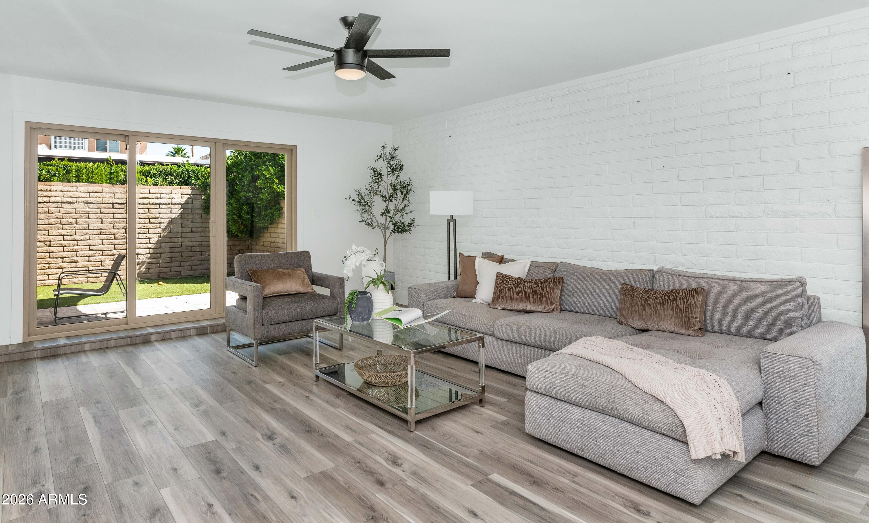 7944 E Vista Drive