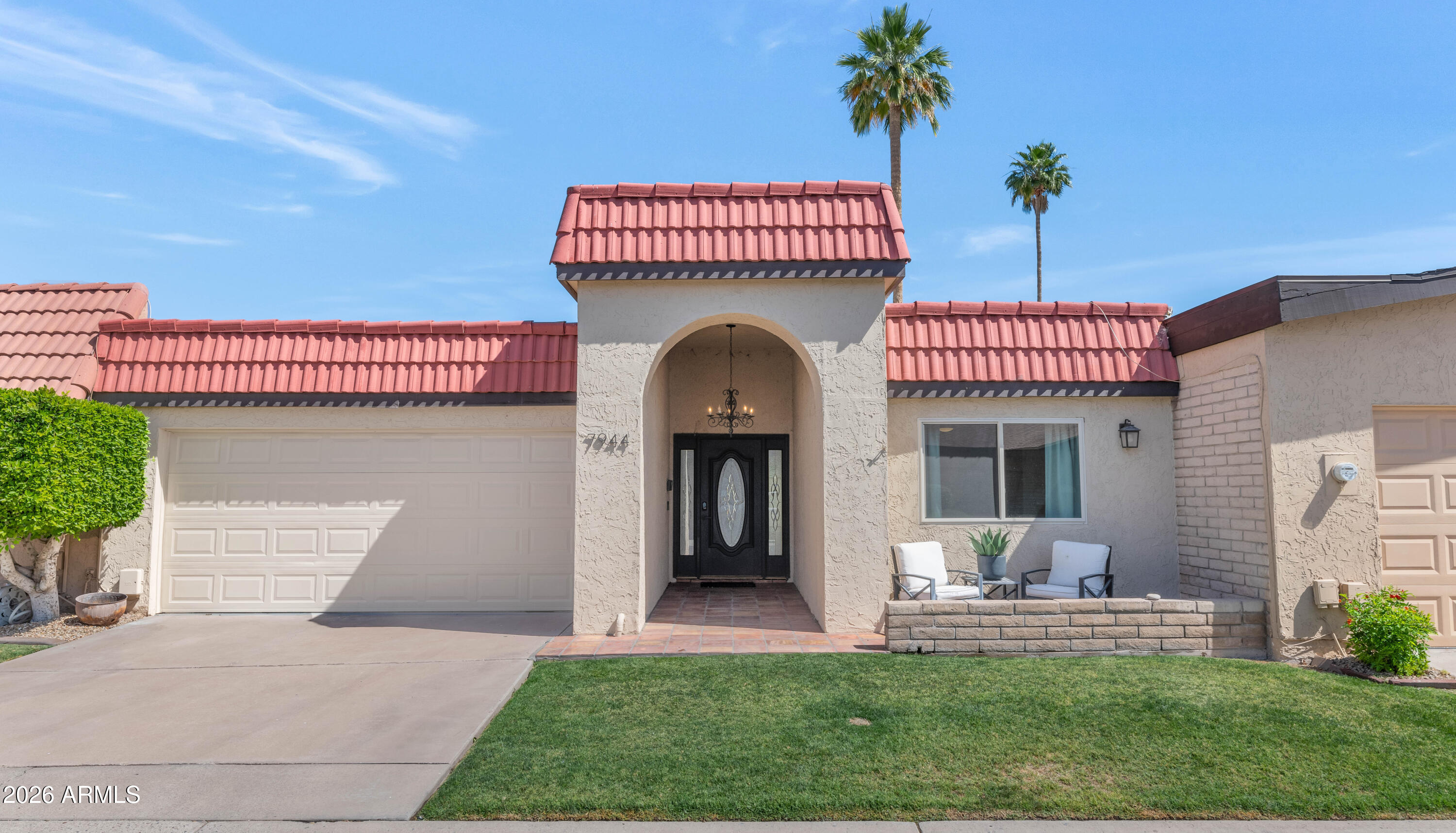 7944 E Vista Drive