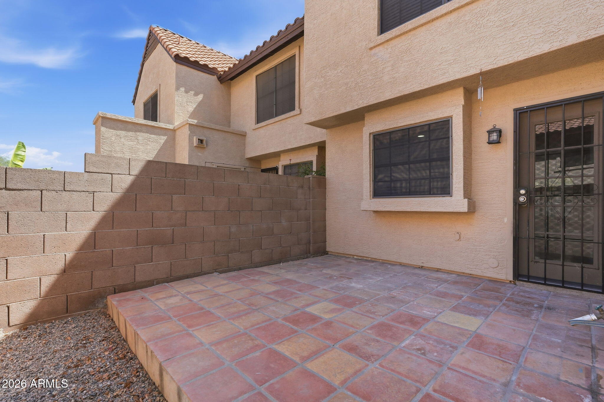 921 W UNIVERSITY Drive 1096