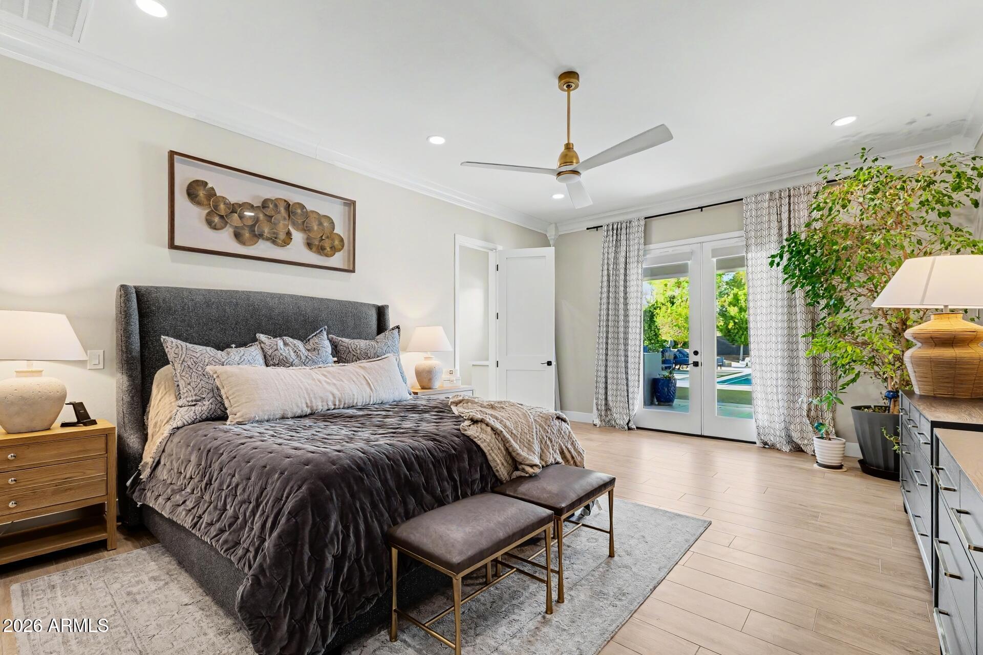 2776 E TAURUS Place