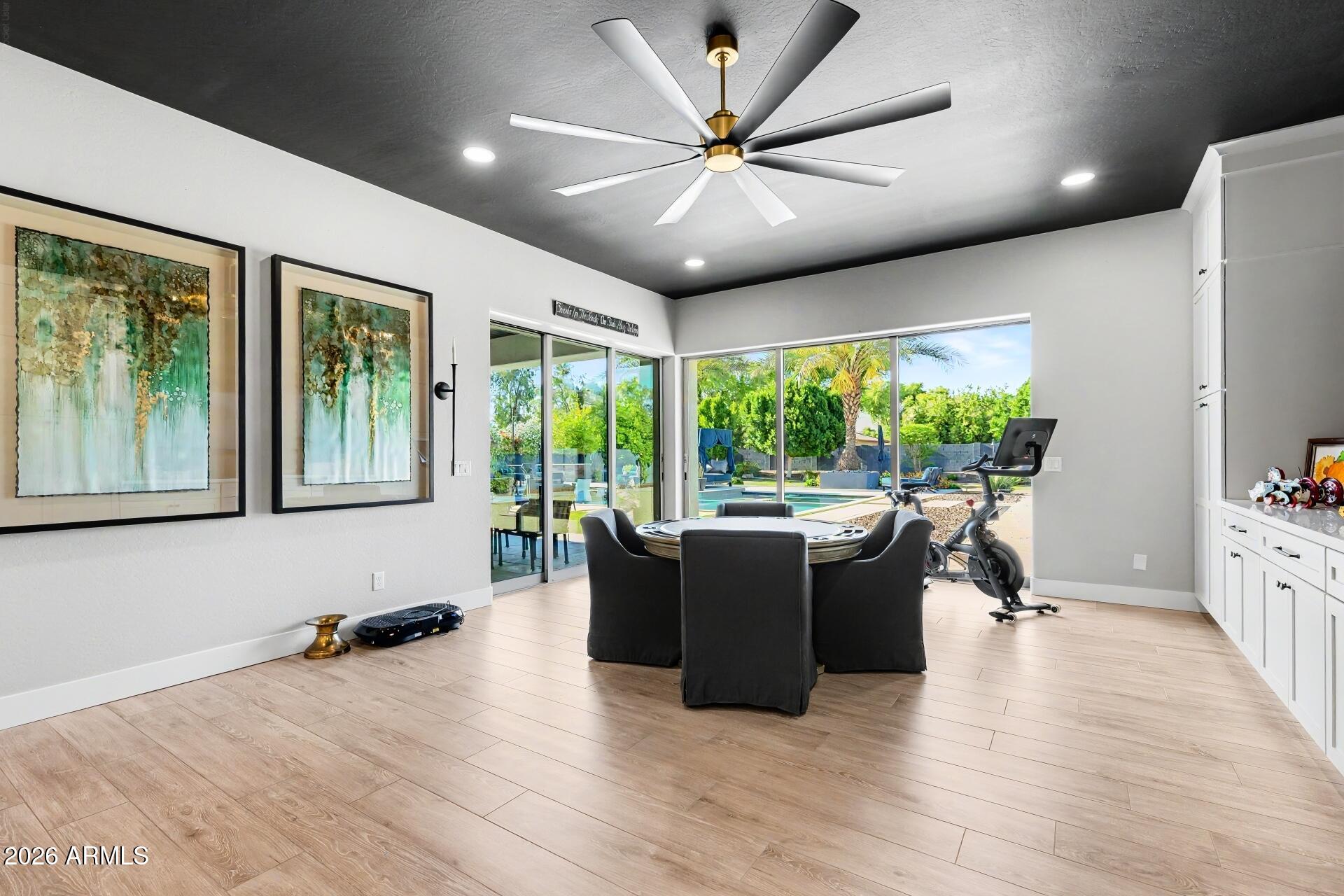 2776 E TAURUS Place
