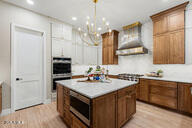 2776 E TAURUS Place