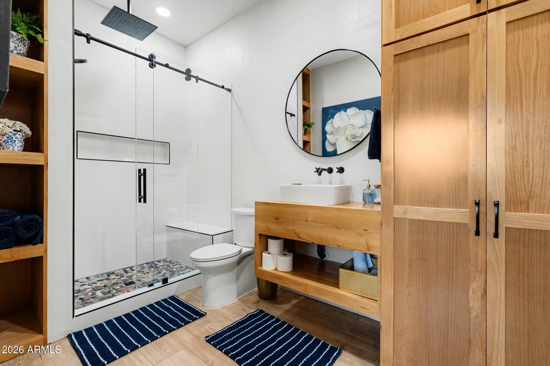 2776 E TAURUS Place