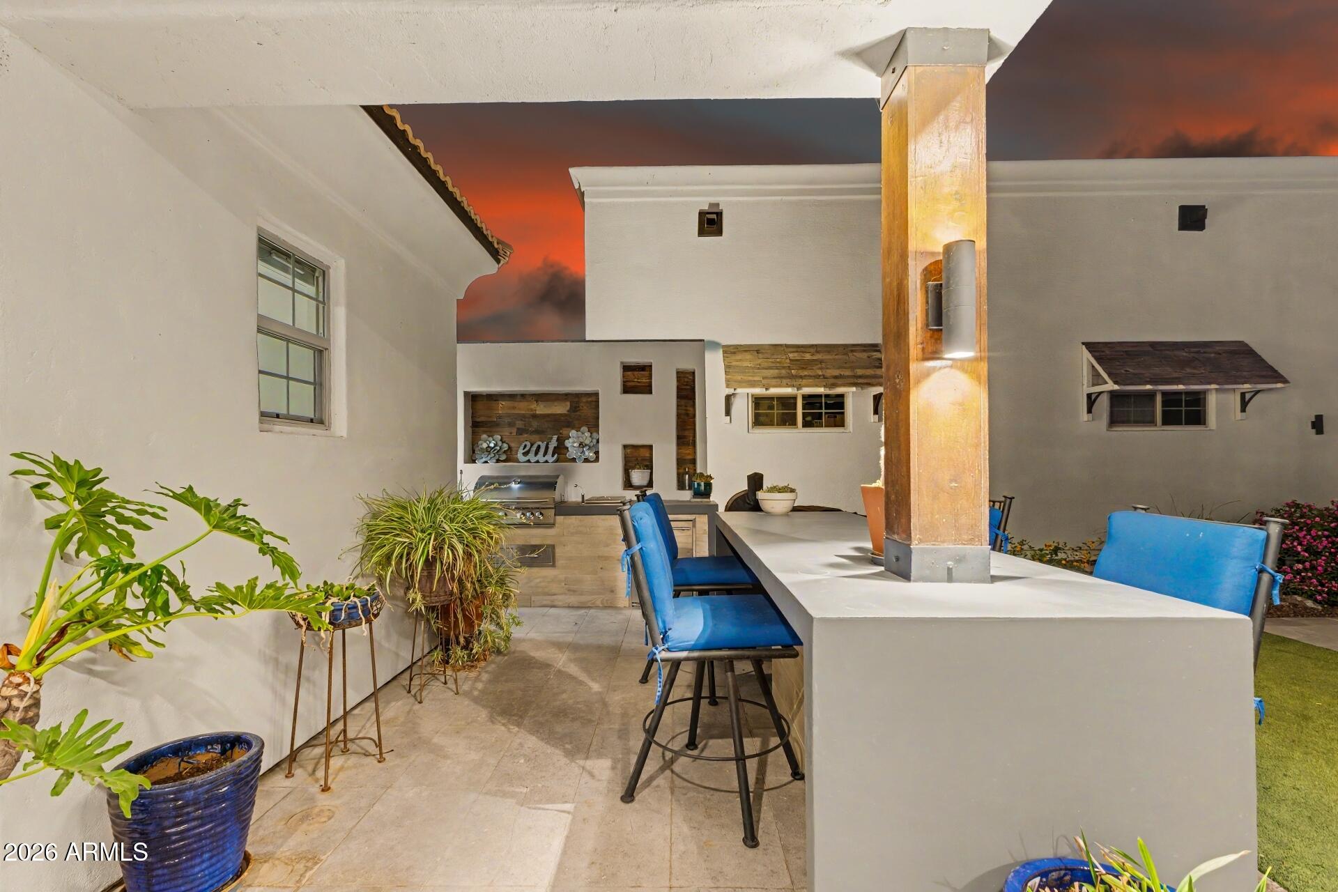 2776 E TAURUS Place