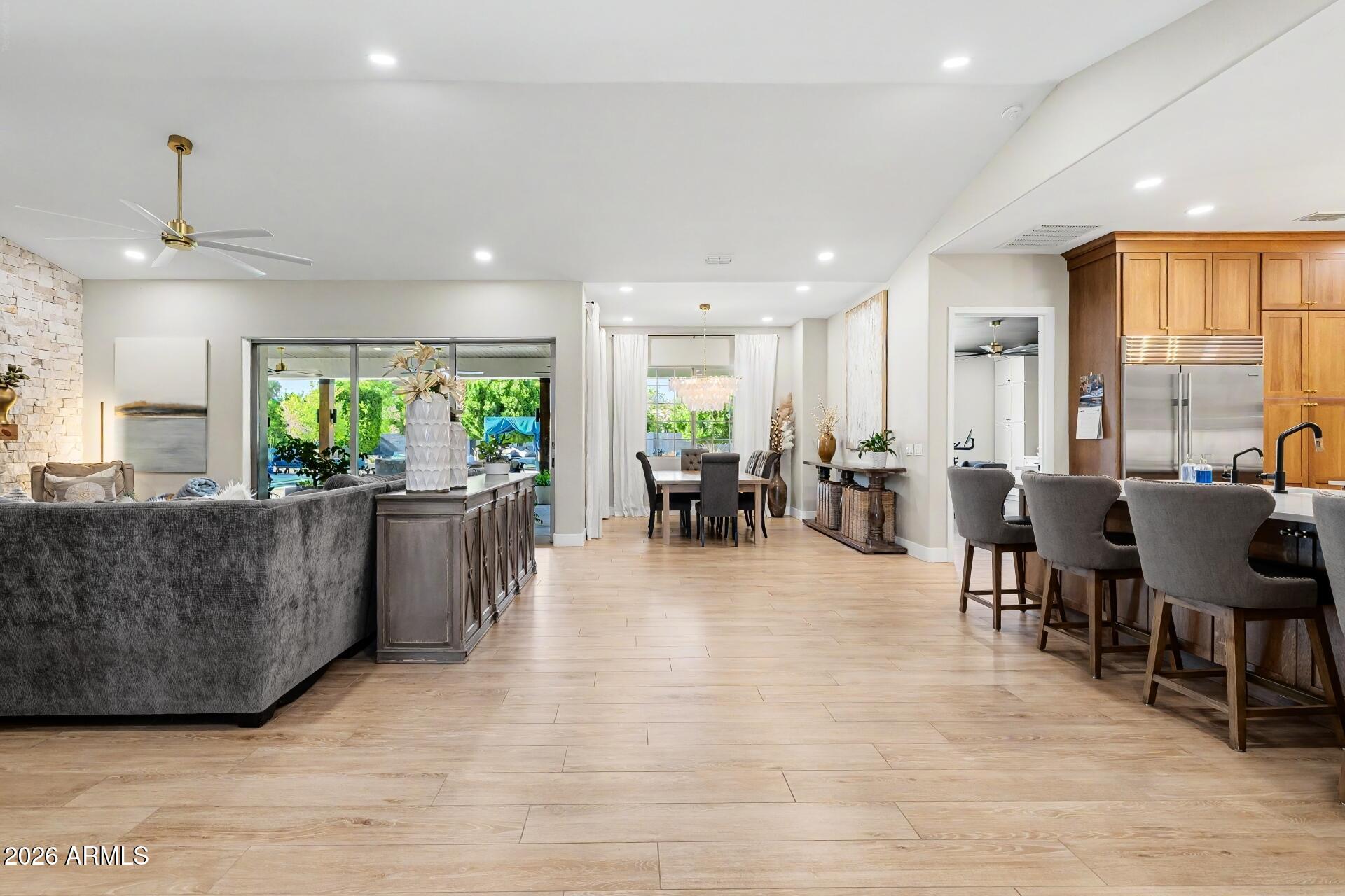 2776 E TAURUS Place