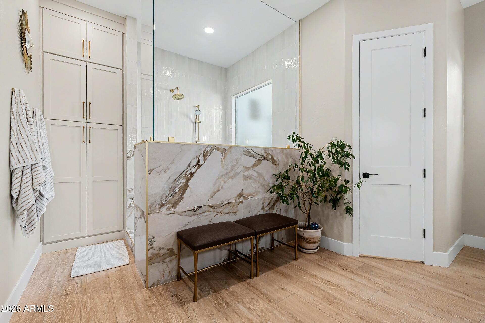 2776 E TAURUS Place