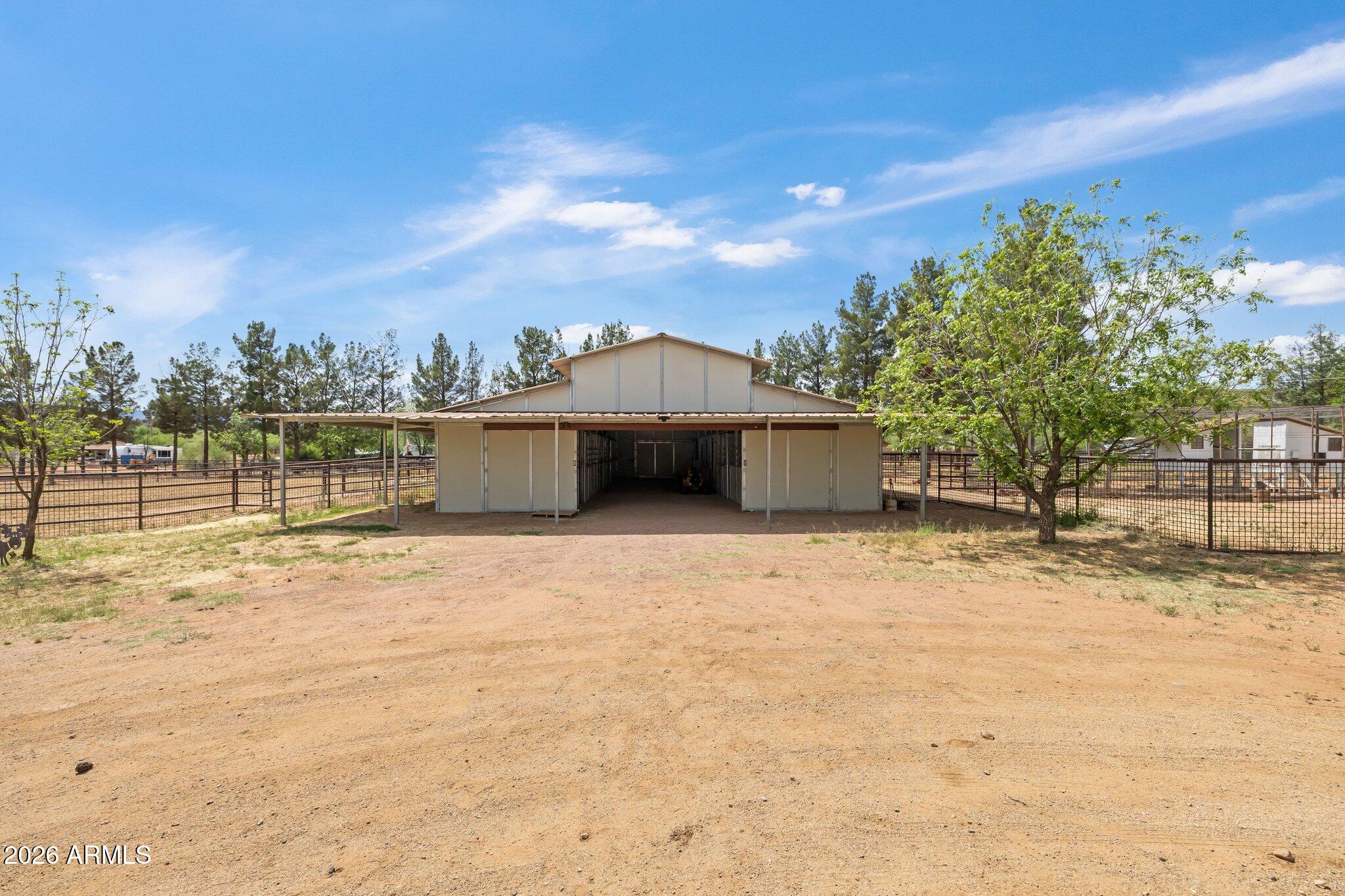 1440 S LOY Road