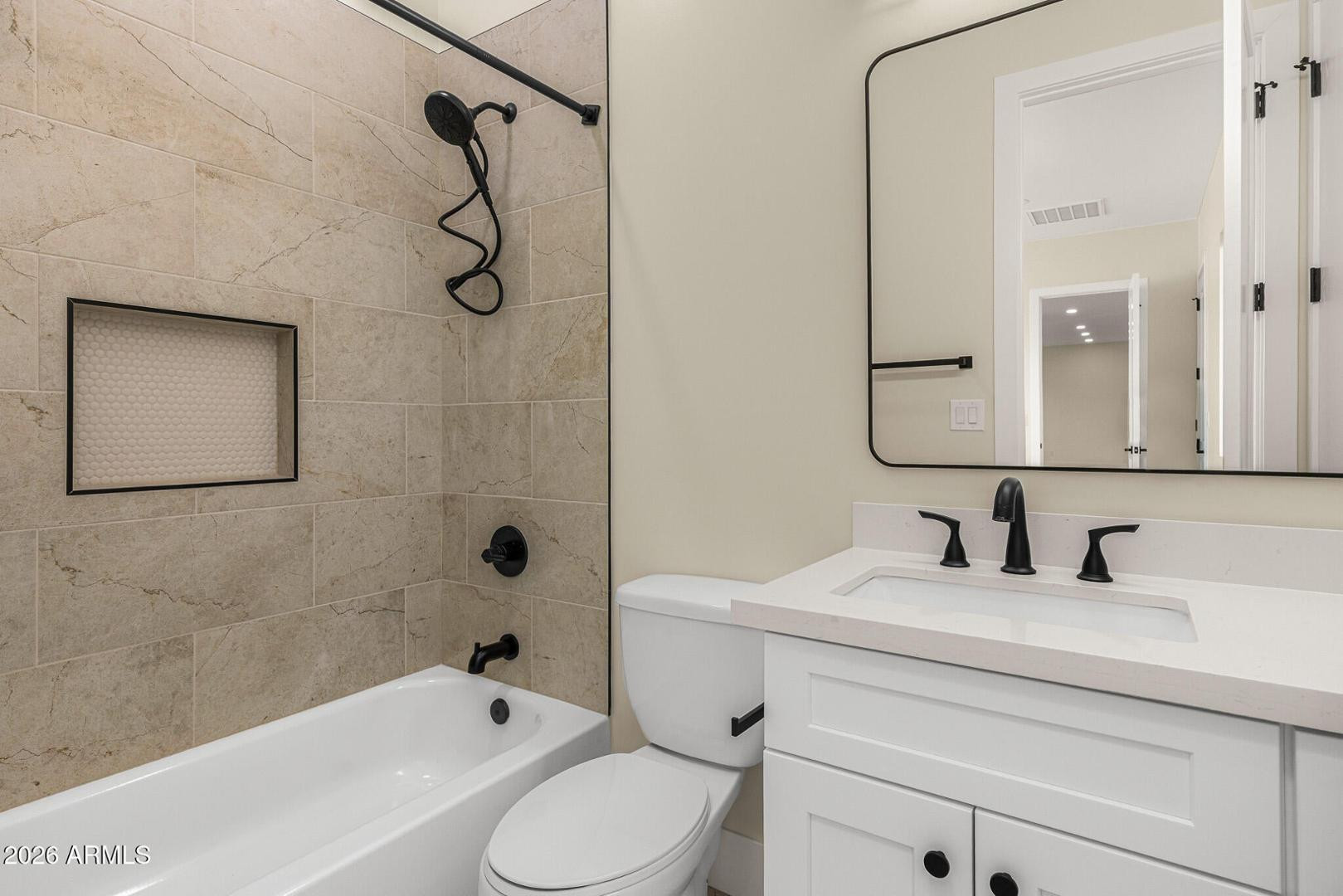 3002 N 53rd Place