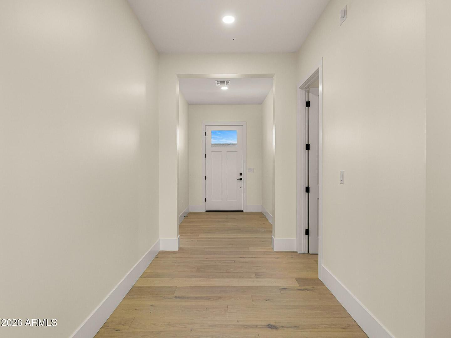 3002 N 53rd Place
