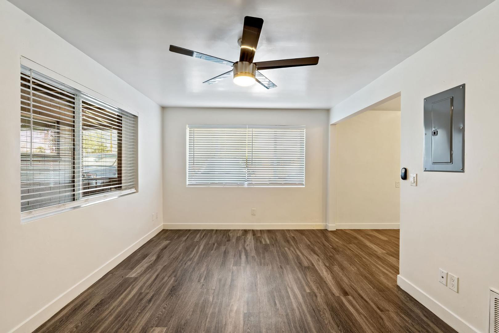 1707 N 18th B1