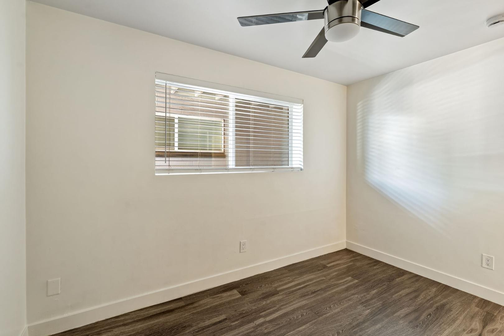 1707 N 18th B1