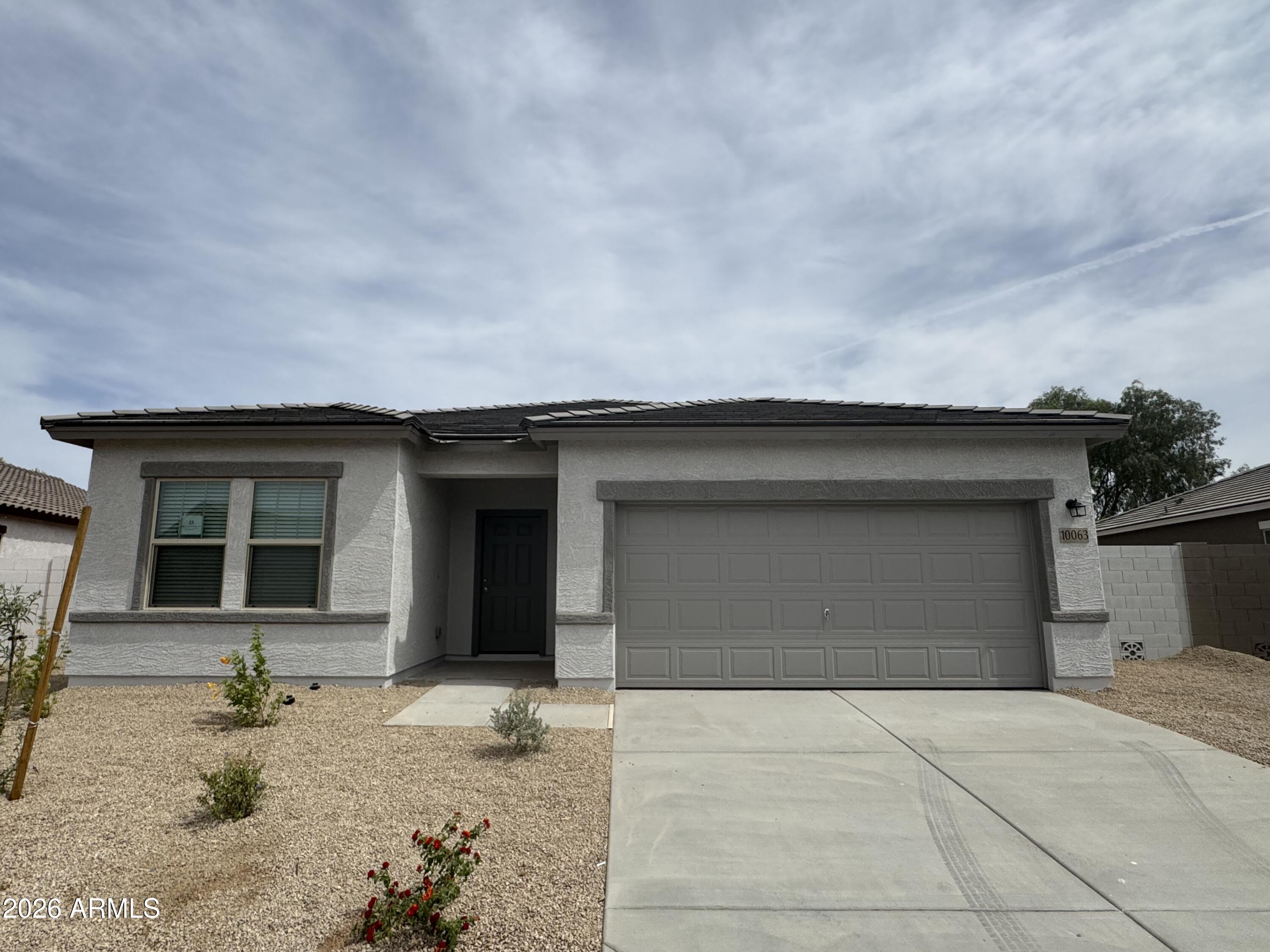 10063 W DEVONSHIRE Avenue