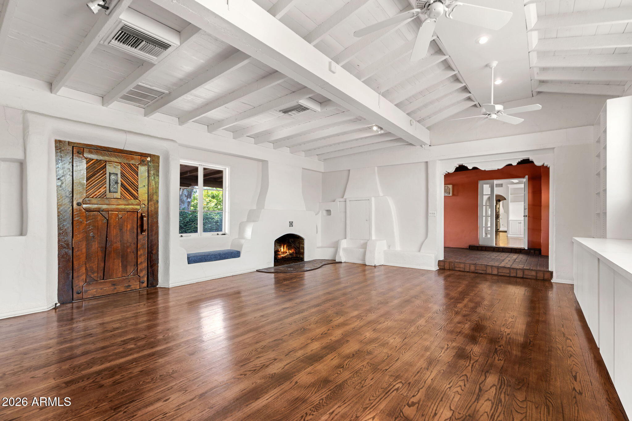 4040 E ELM Street