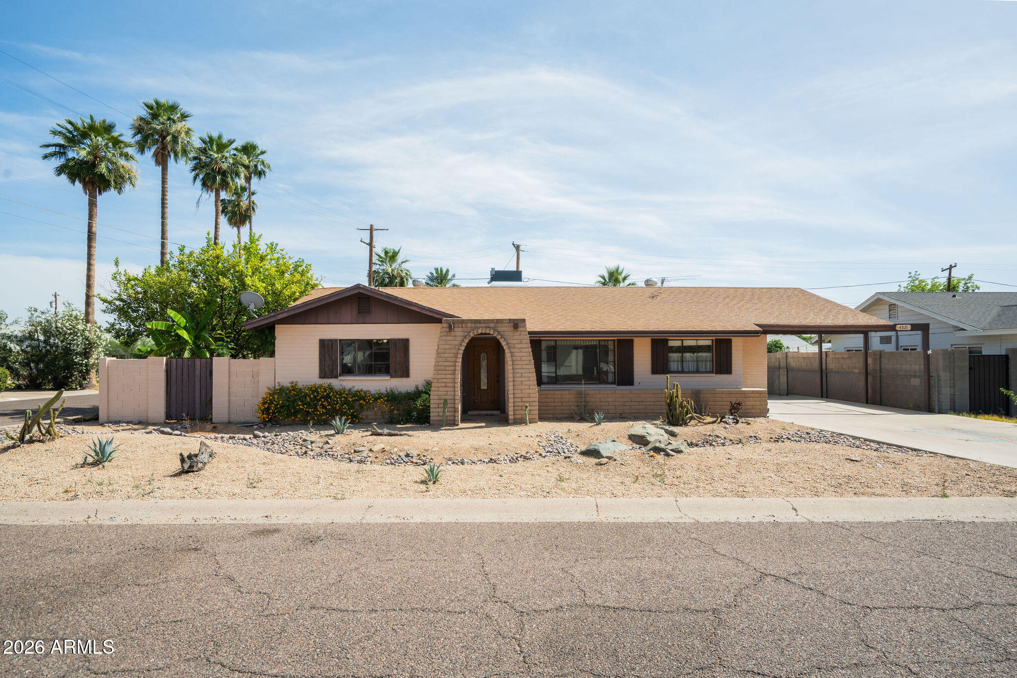 4321 E MULBERRY Drive