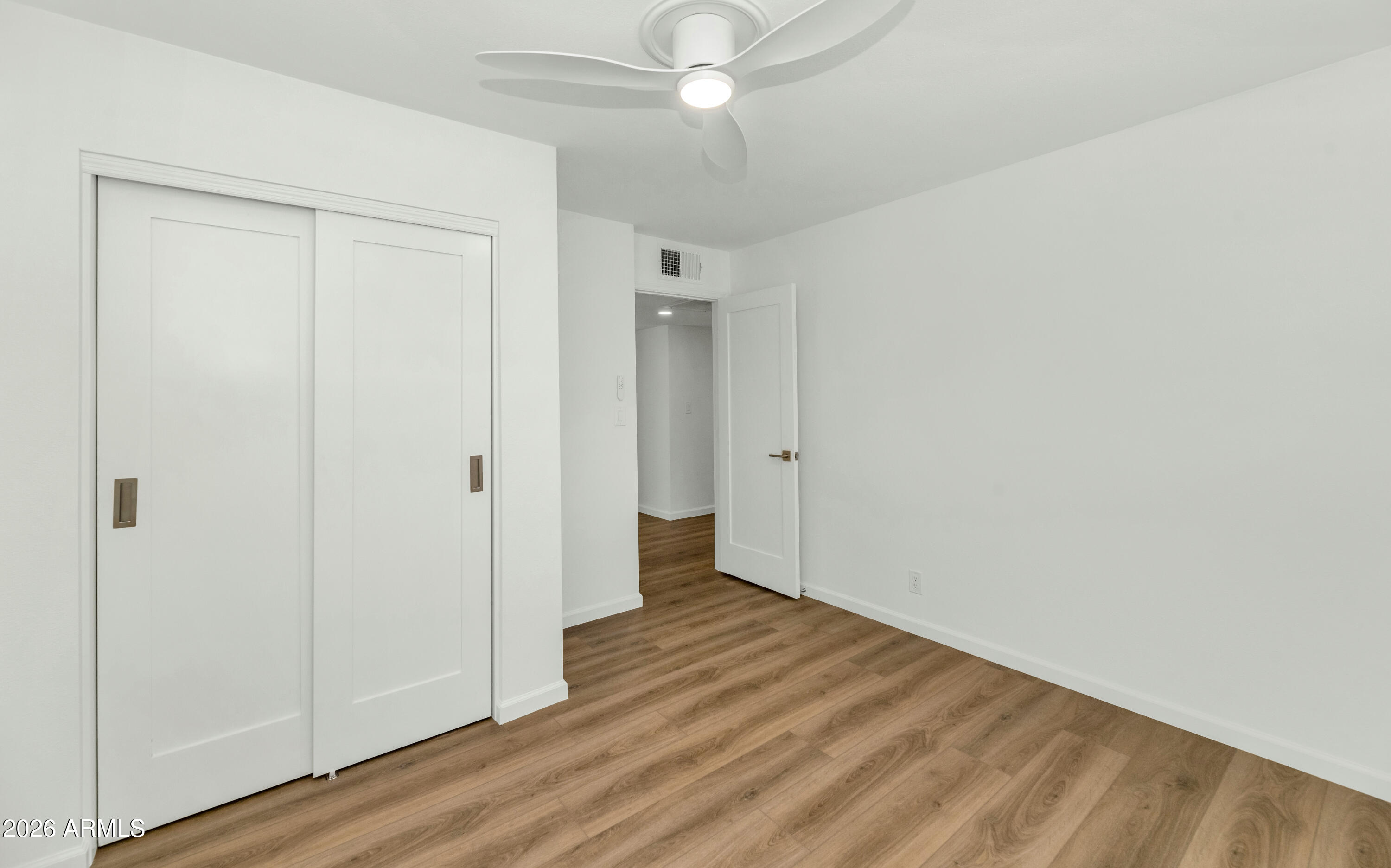 107 E MCKINLEY Street
