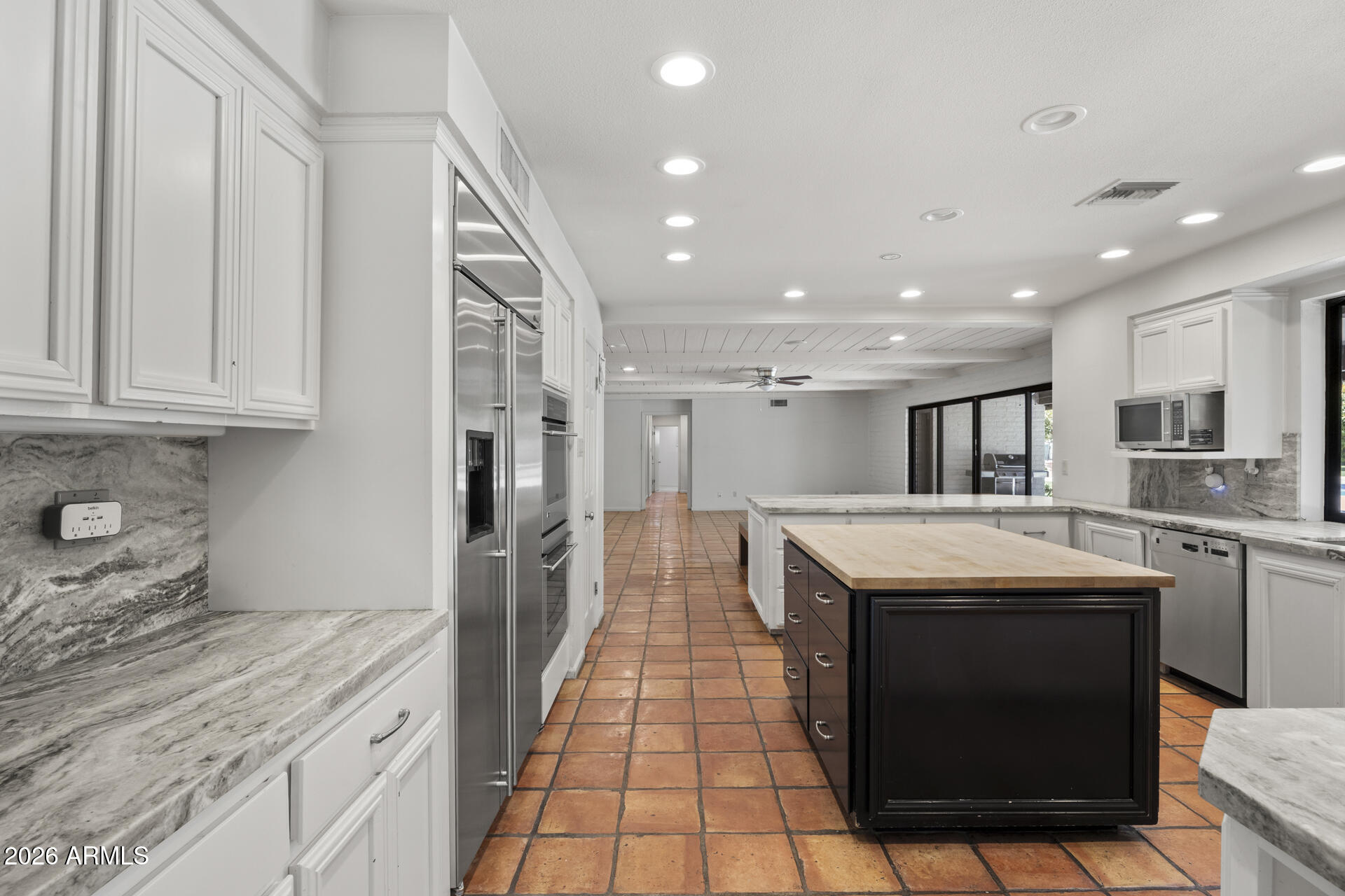 6339 N 48TH Place