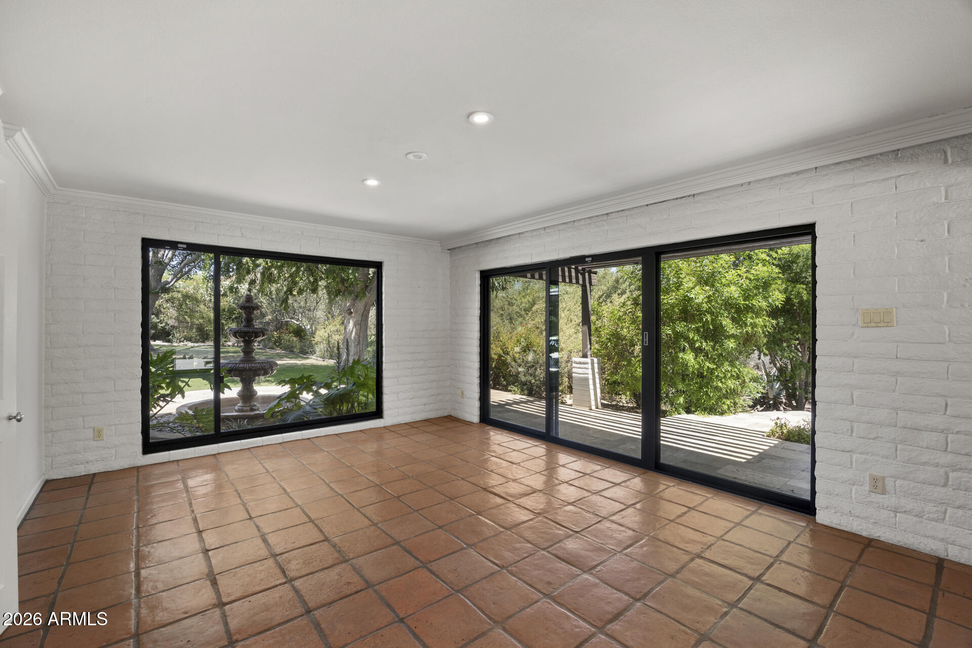 6339 N 48TH Place