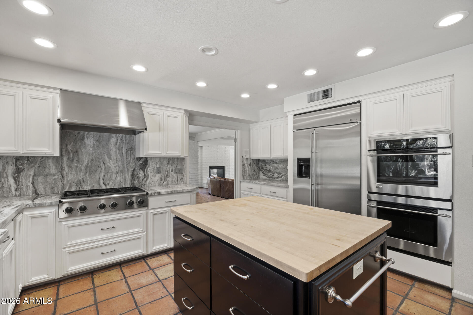 6339 N 48TH Place