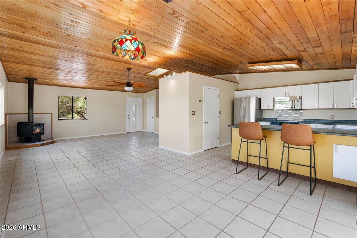 1646 S CACTUS WREN Road