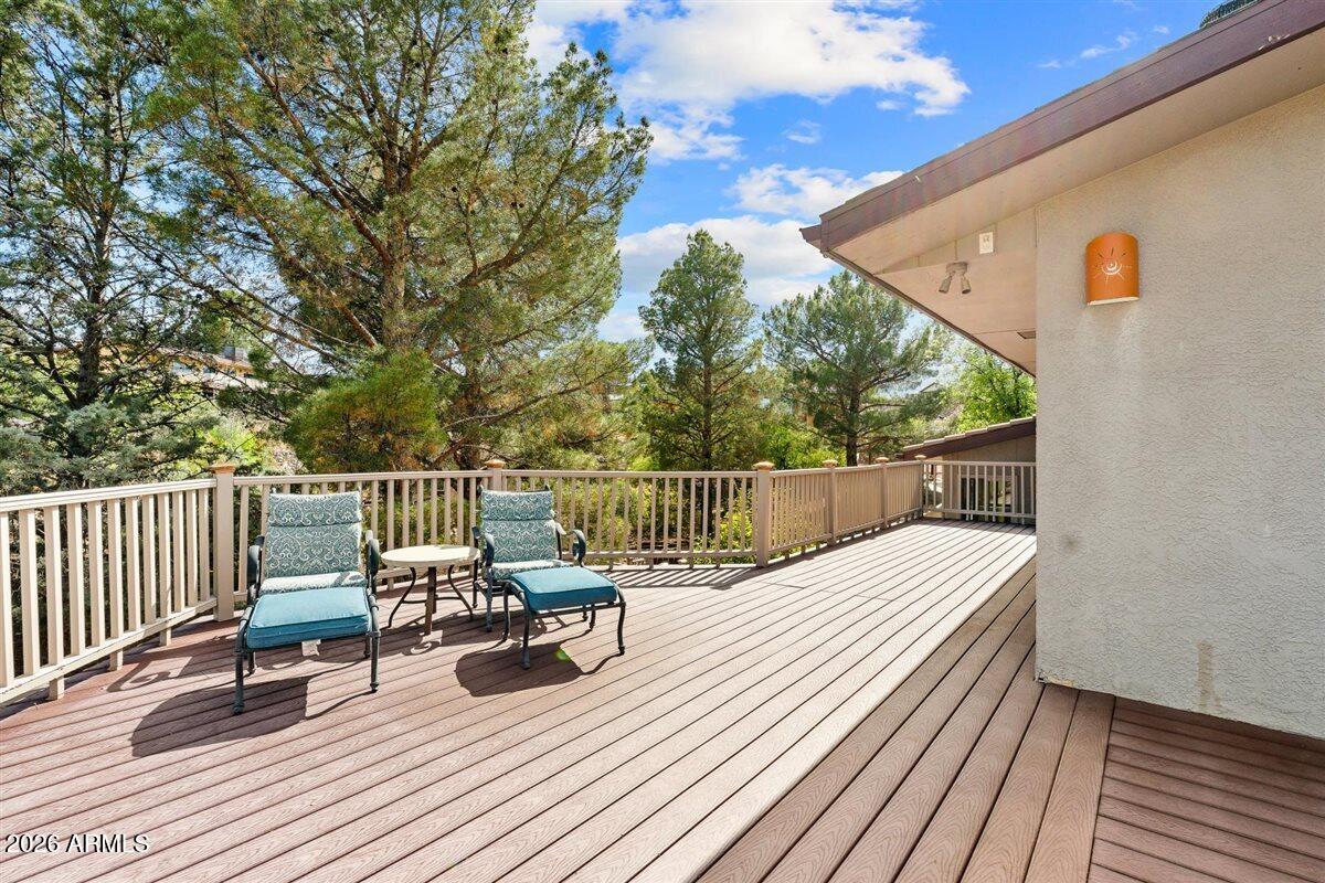 1646 S CACTUS WREN Road