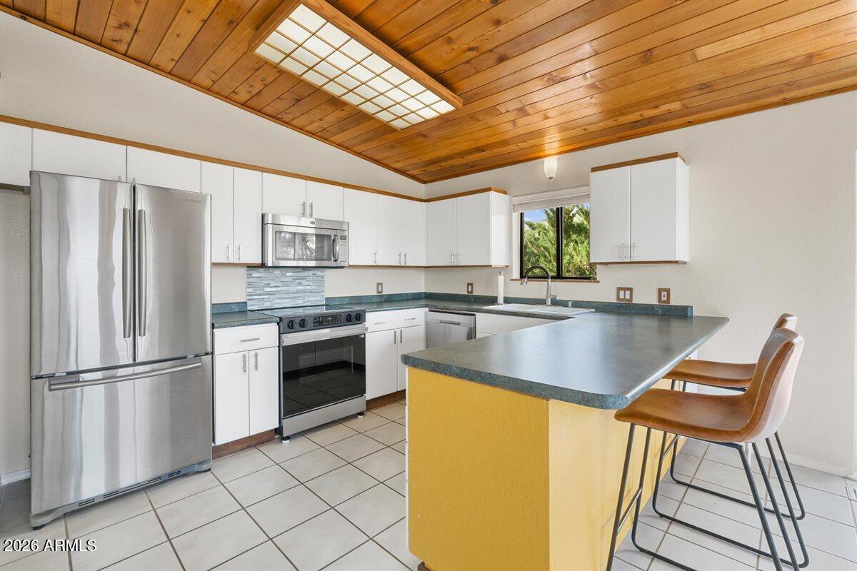 1646 S CACTUS WREN Road