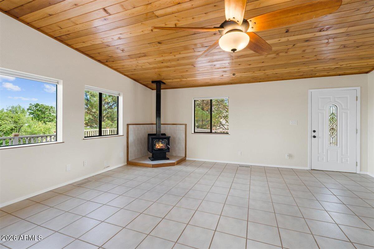 1646 S CACTUS WREN Road
