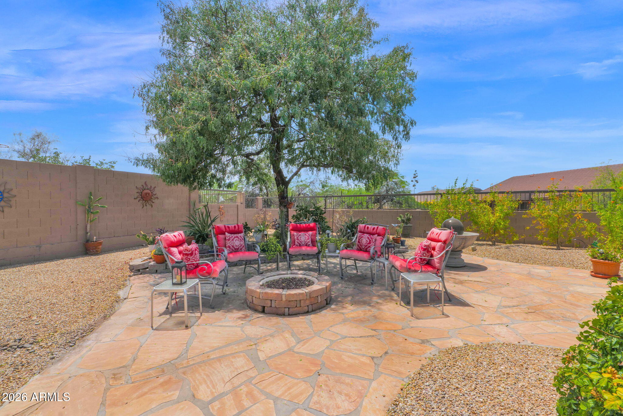 7807 E RED HAWK Circle