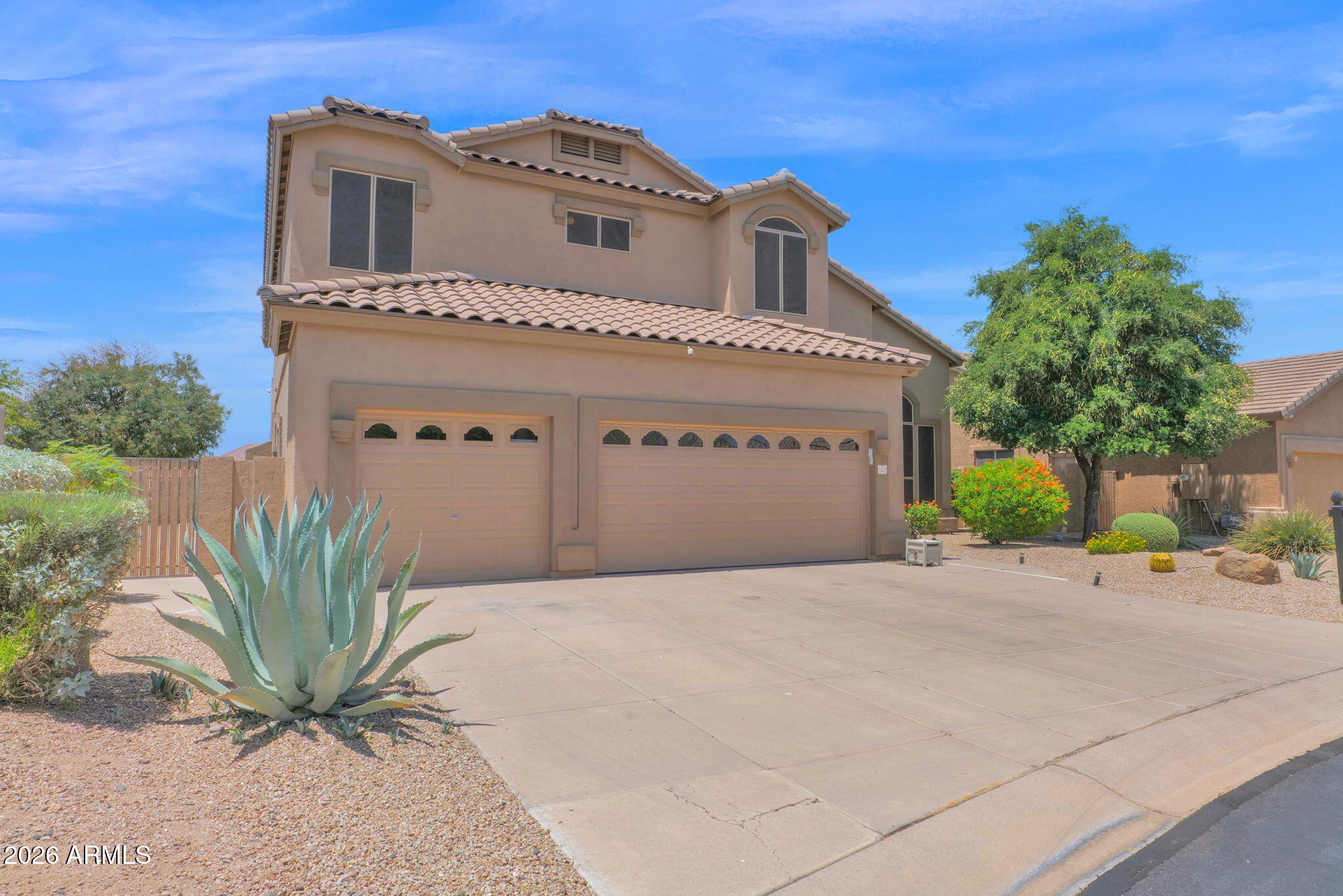 7807 E RED HAWK Circle