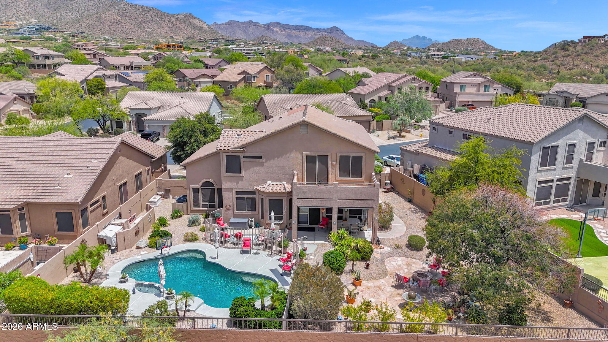 7807 E RED HAWK Circle