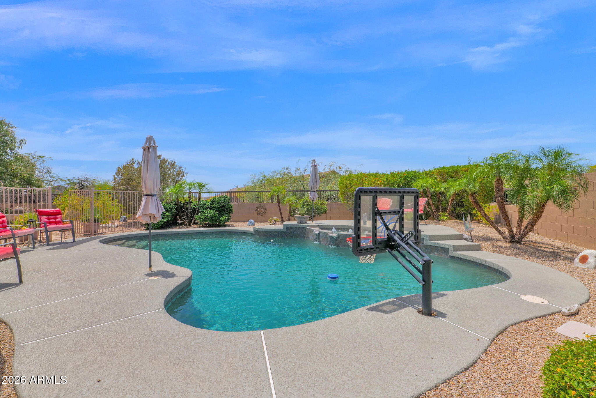 7807 E RED HAWK Circle