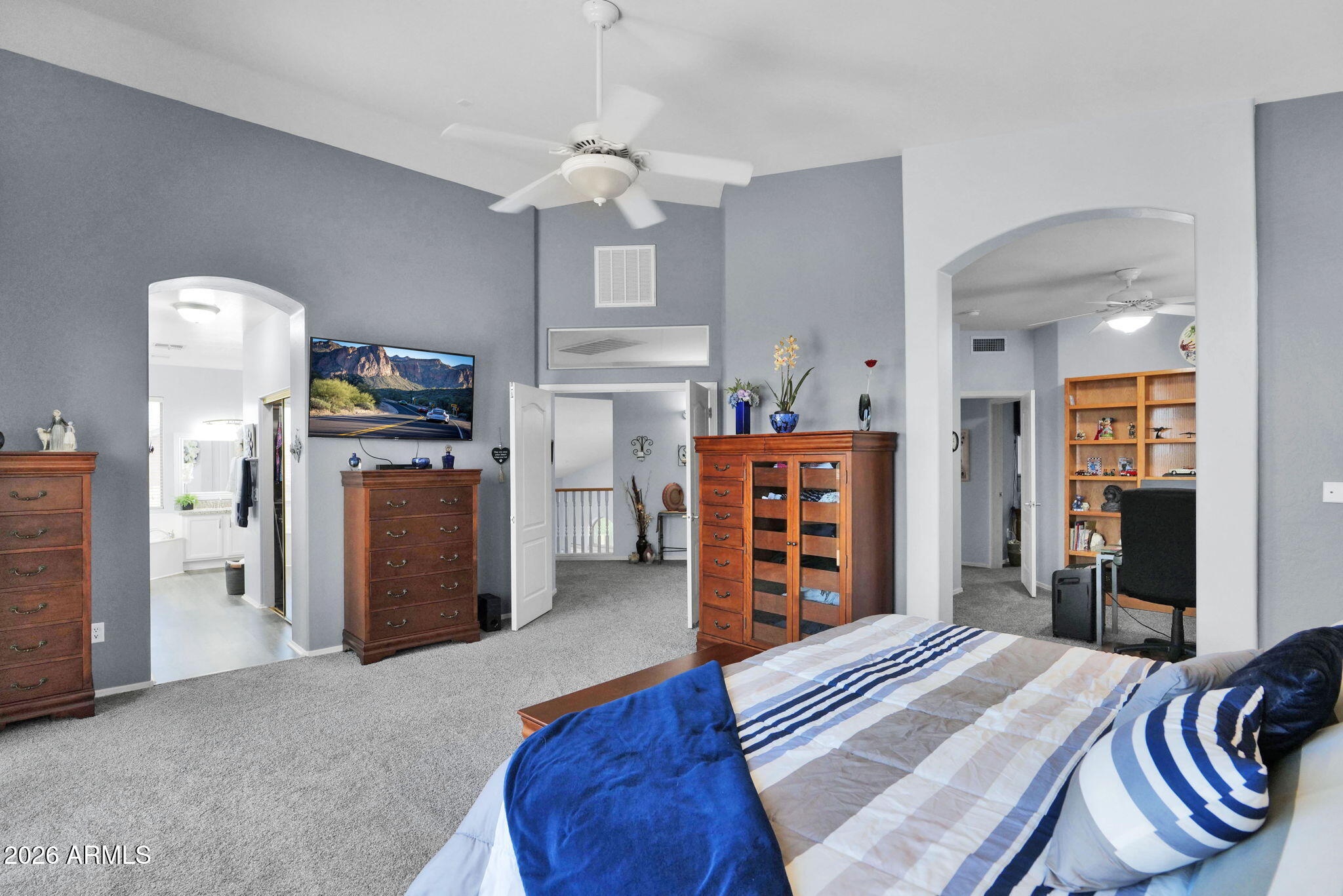 7807 E RED HAWK Circle