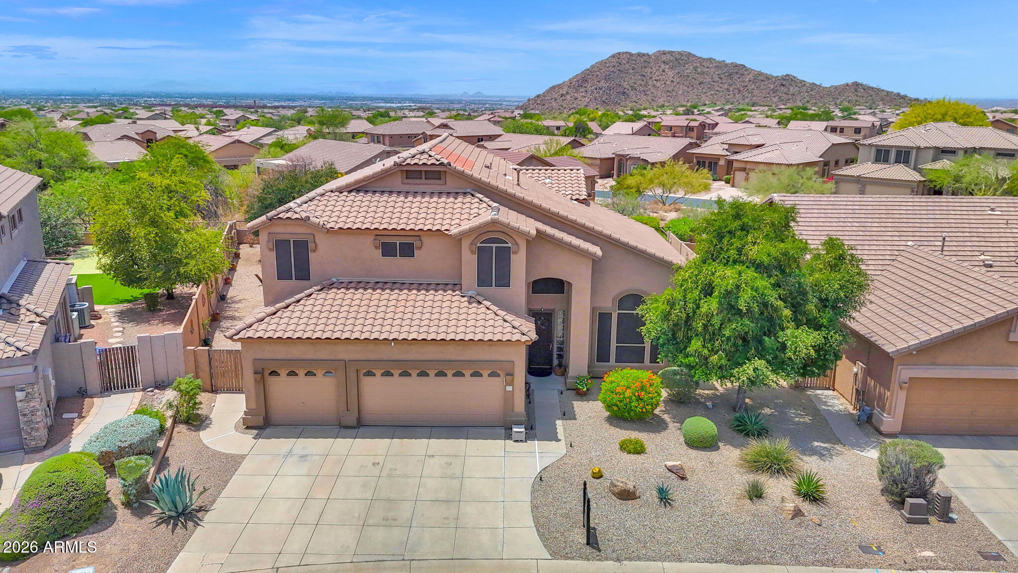 7807 E RED HAWK Circle
