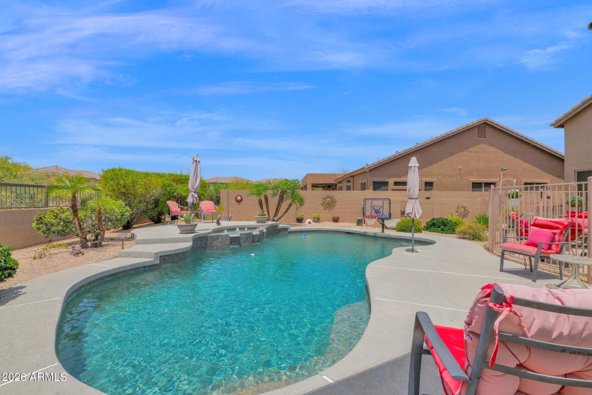 7807 E RED HAWK Circle