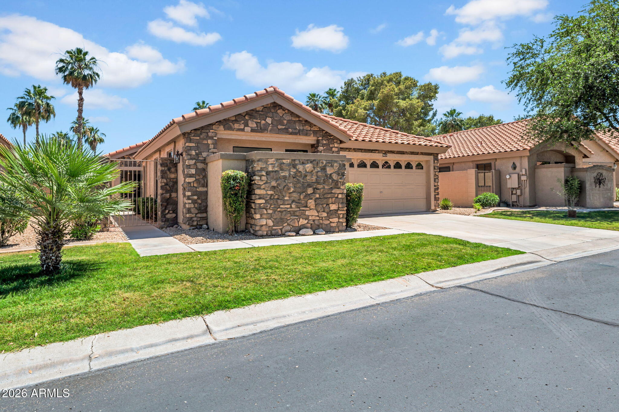 9411 W KERRY Lane