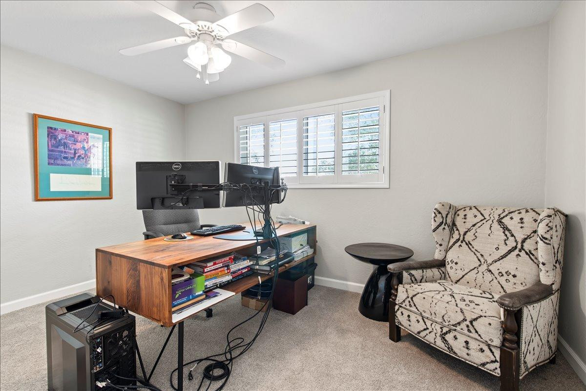 6520 E Osborn
