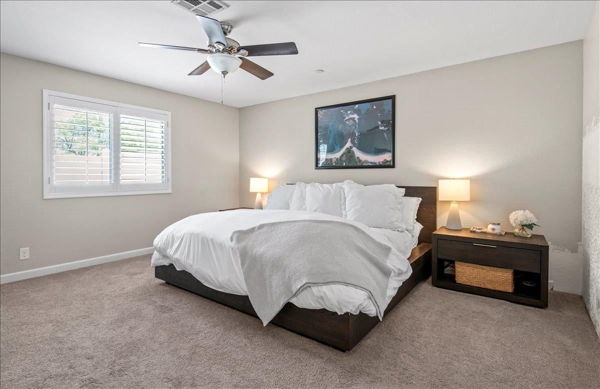 6520 E Osborn