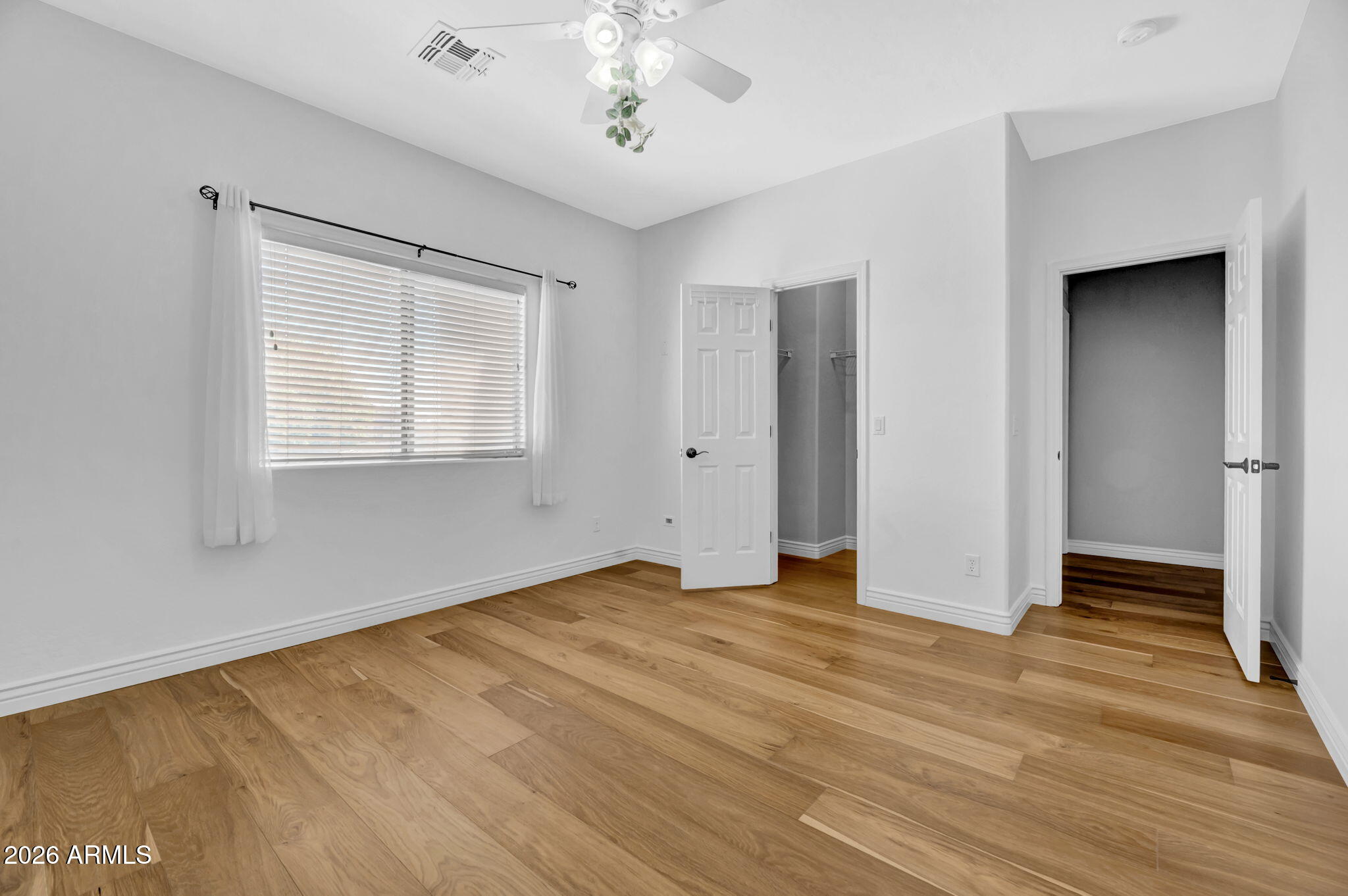 3635 W Amerigo Court