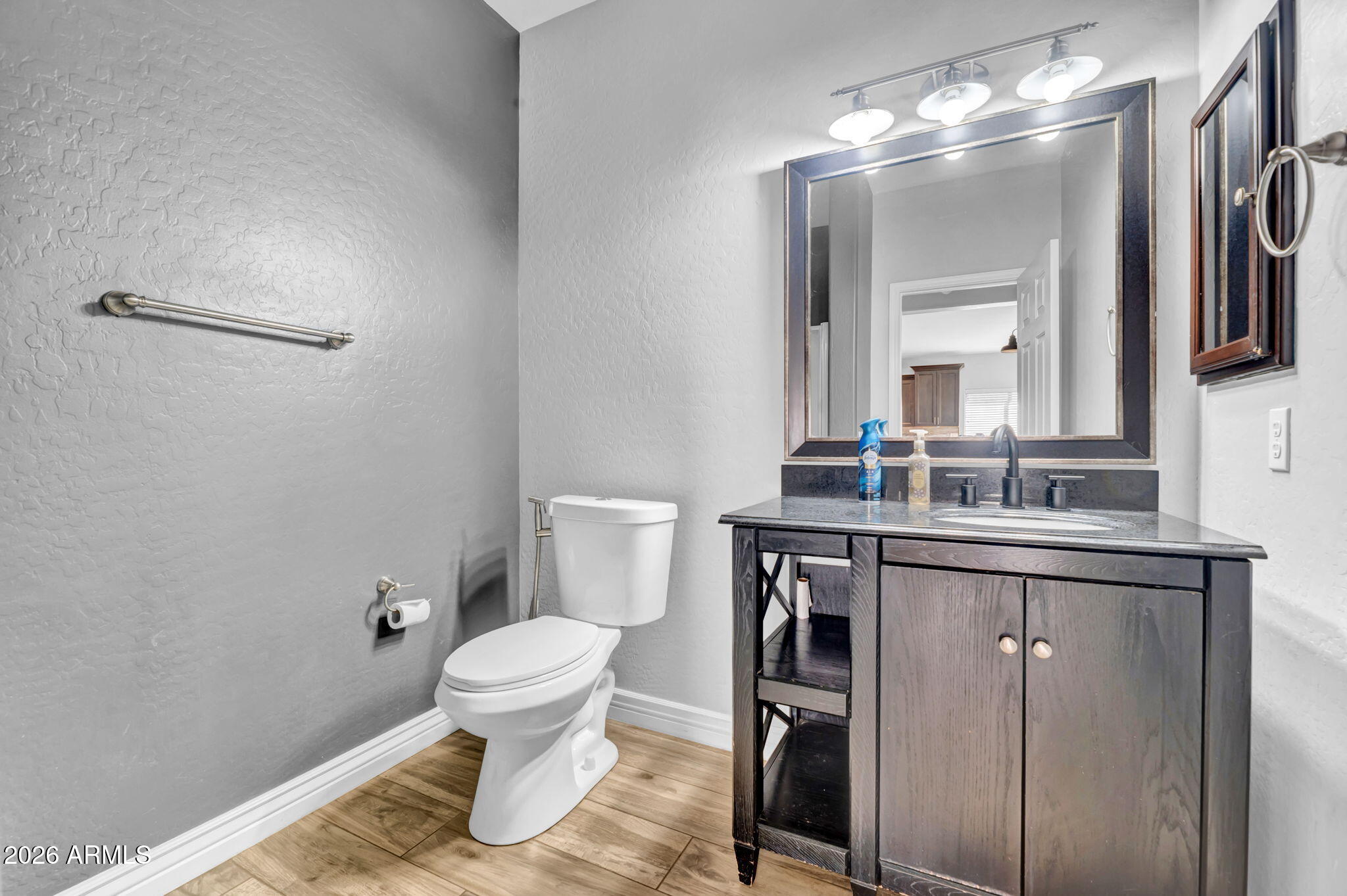 3635 W Amerigo Court