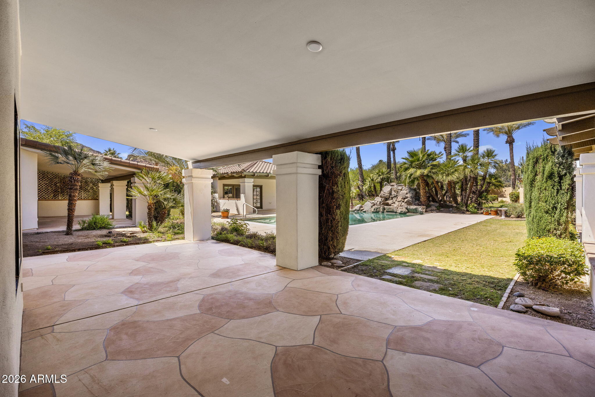 8700 N 58TH Place