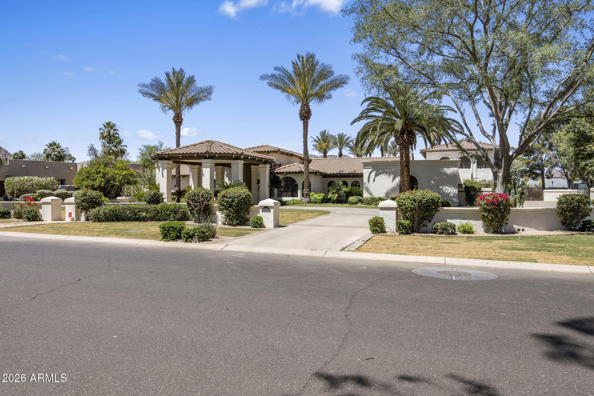 8700 N 58TH Place