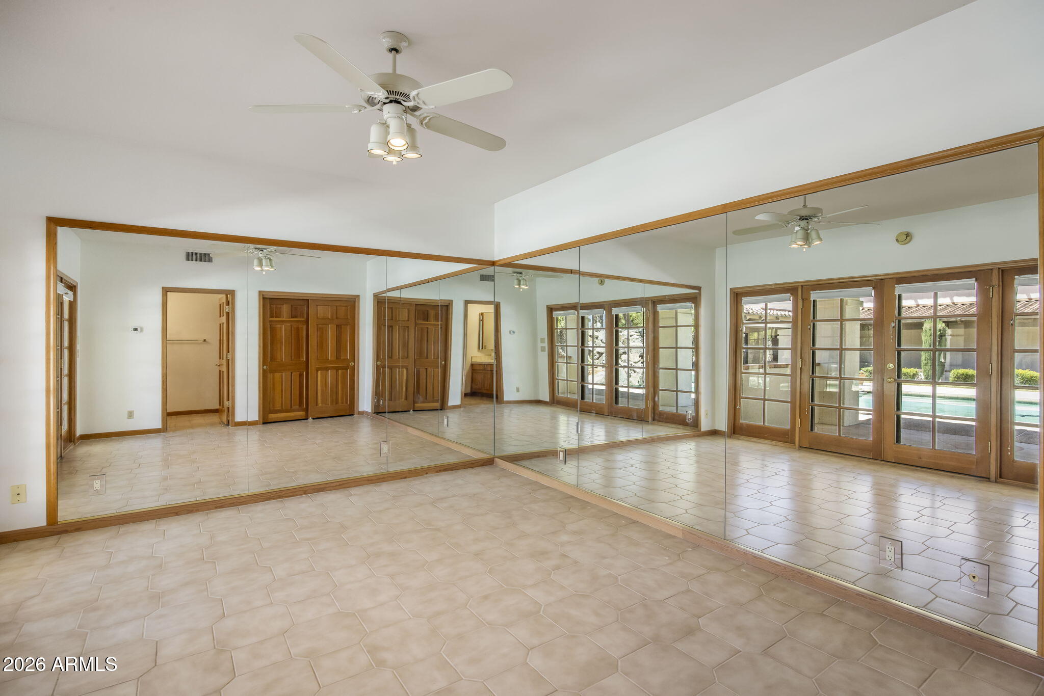 8700 N 58TH Place