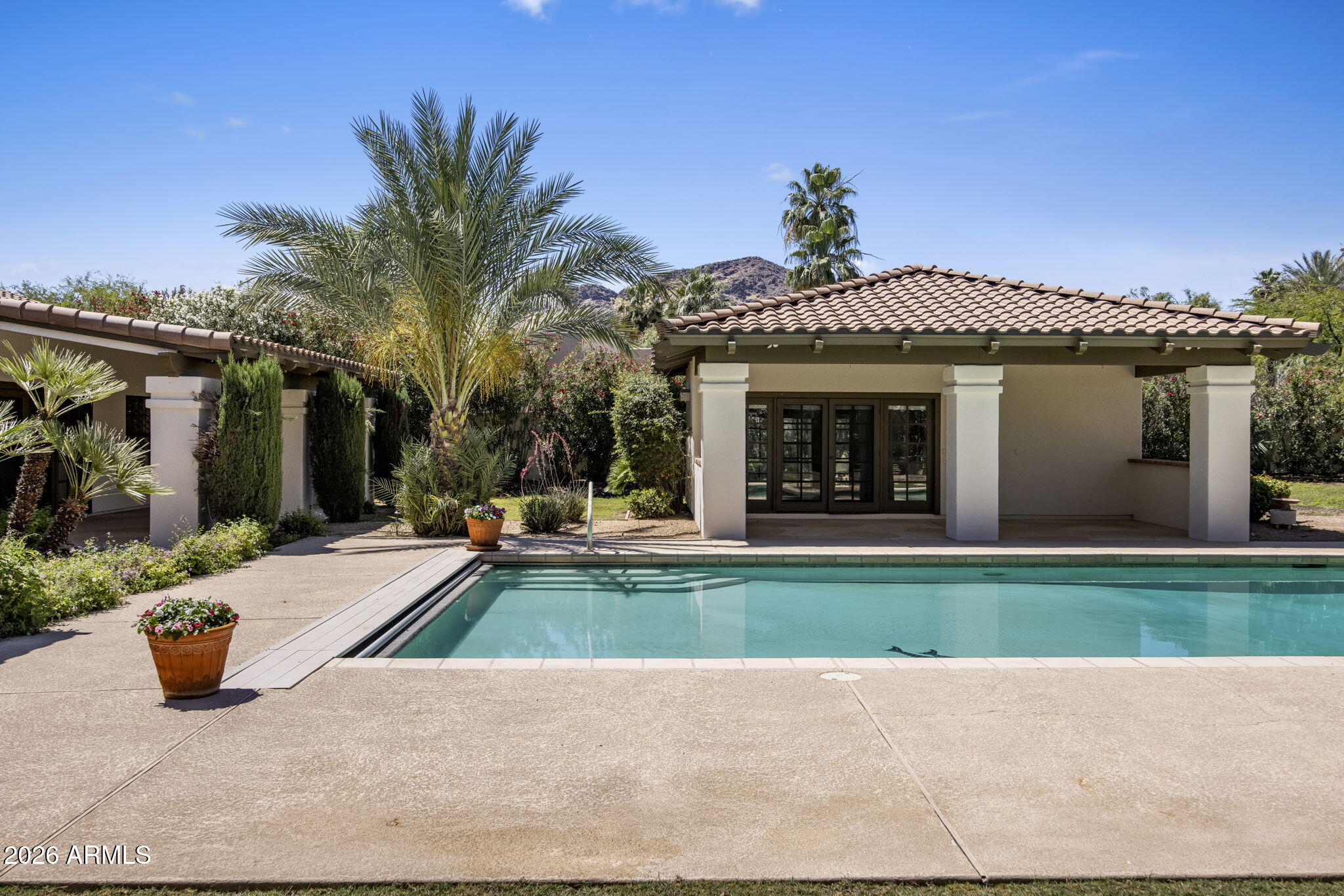 8700 N 58TH Place