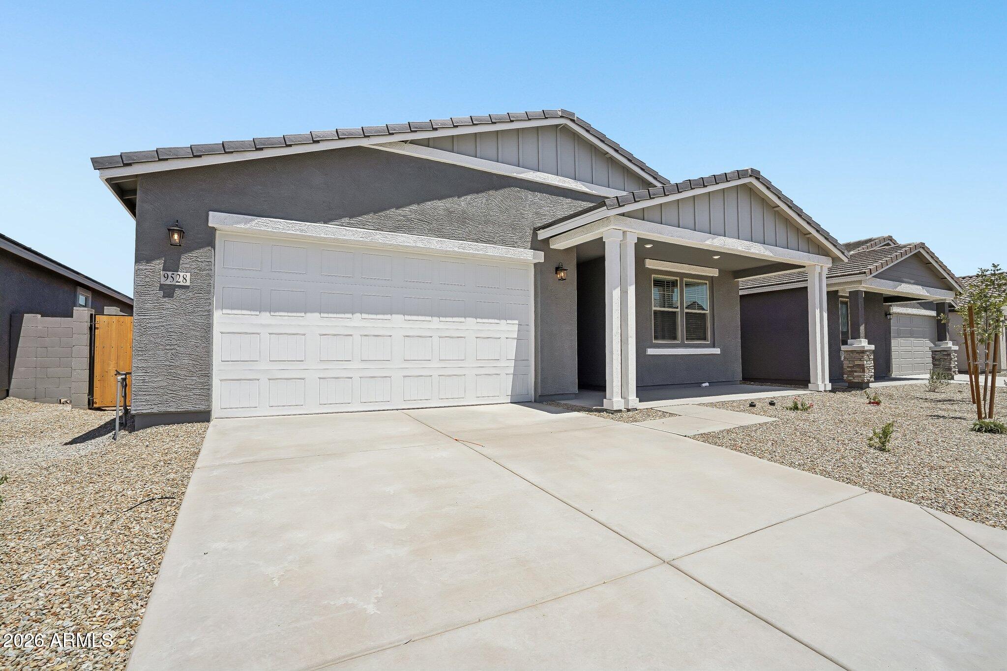 9528 W GABY Road