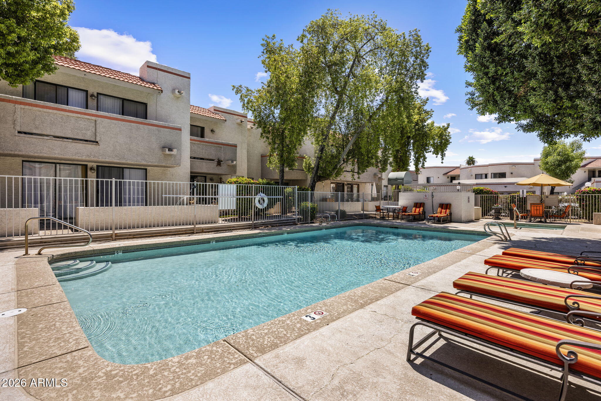985 N GRANITE REEF Road 154