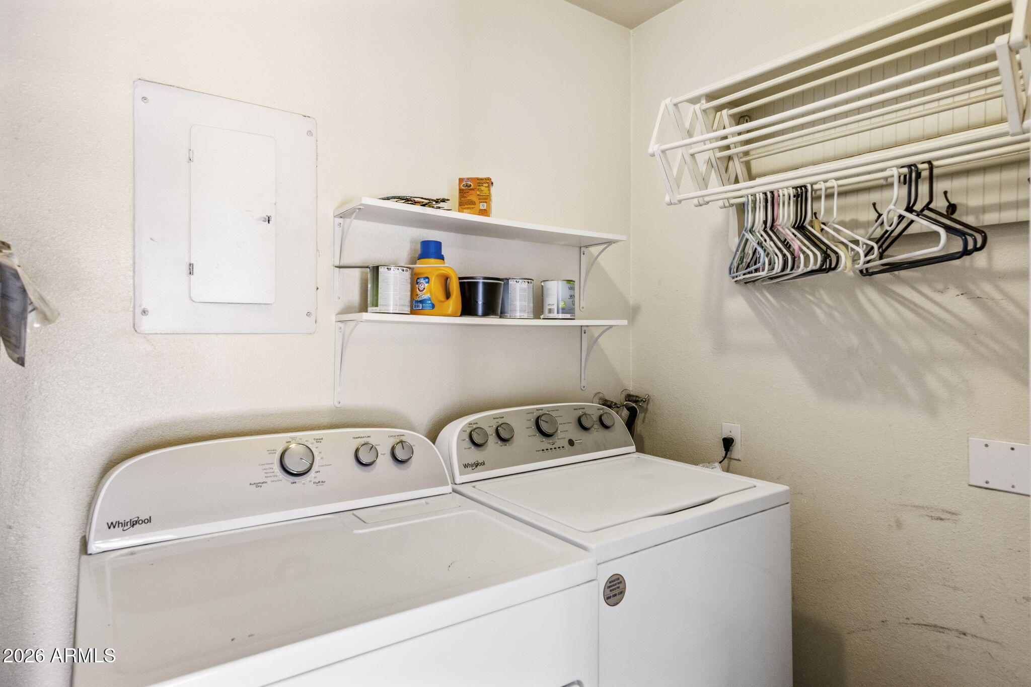 985 N GRANITE REEF Road 154