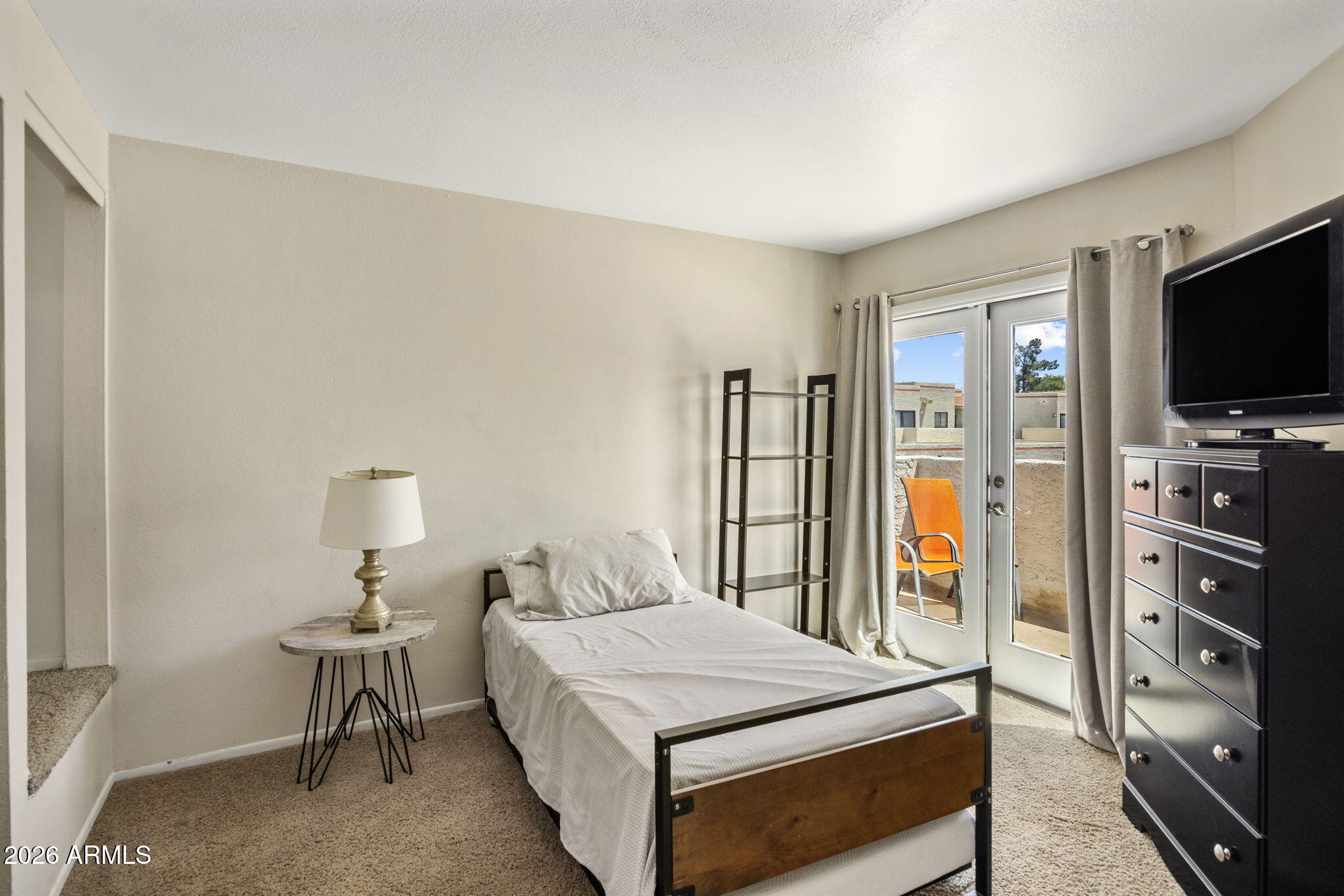 985 N GRANITE REEF Road 154