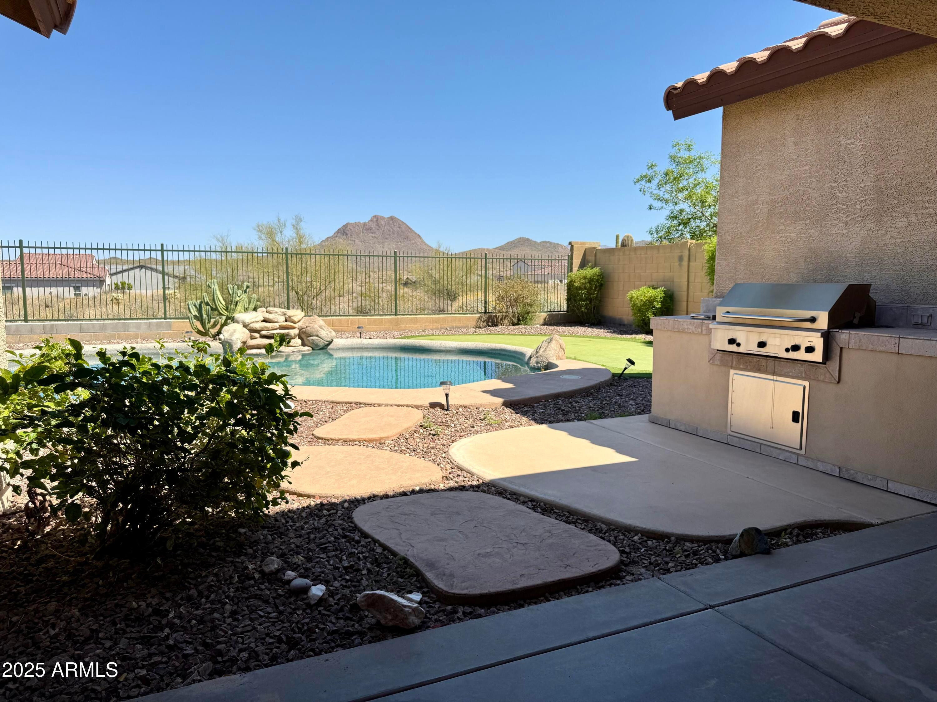 3518 W Plymouth Drive